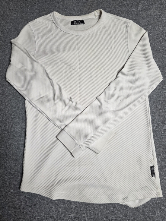 Bershka Other - Bershka Off-White Ribbed Long Sleeve Crewneck